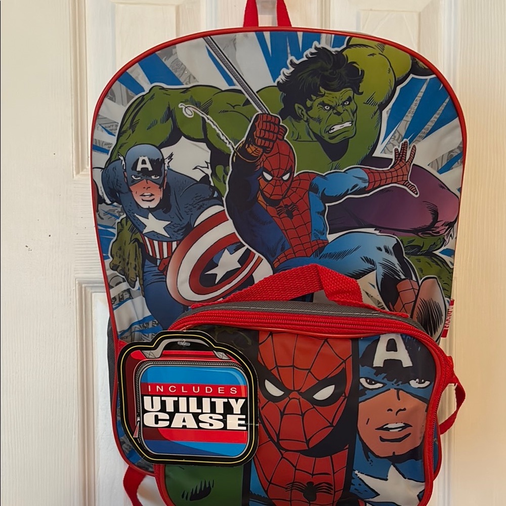 Backpack & utility case Marvel Comics new 15” x 11.5” FAB Starpoint adjustable